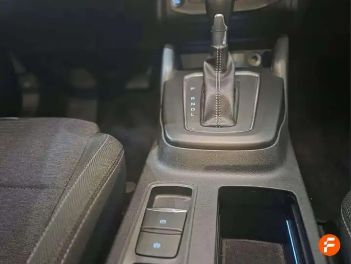 Ford Focus 2023, foto 23