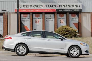 S Hybrid | Auto | Bluetooth | Cam | Alloys & More!