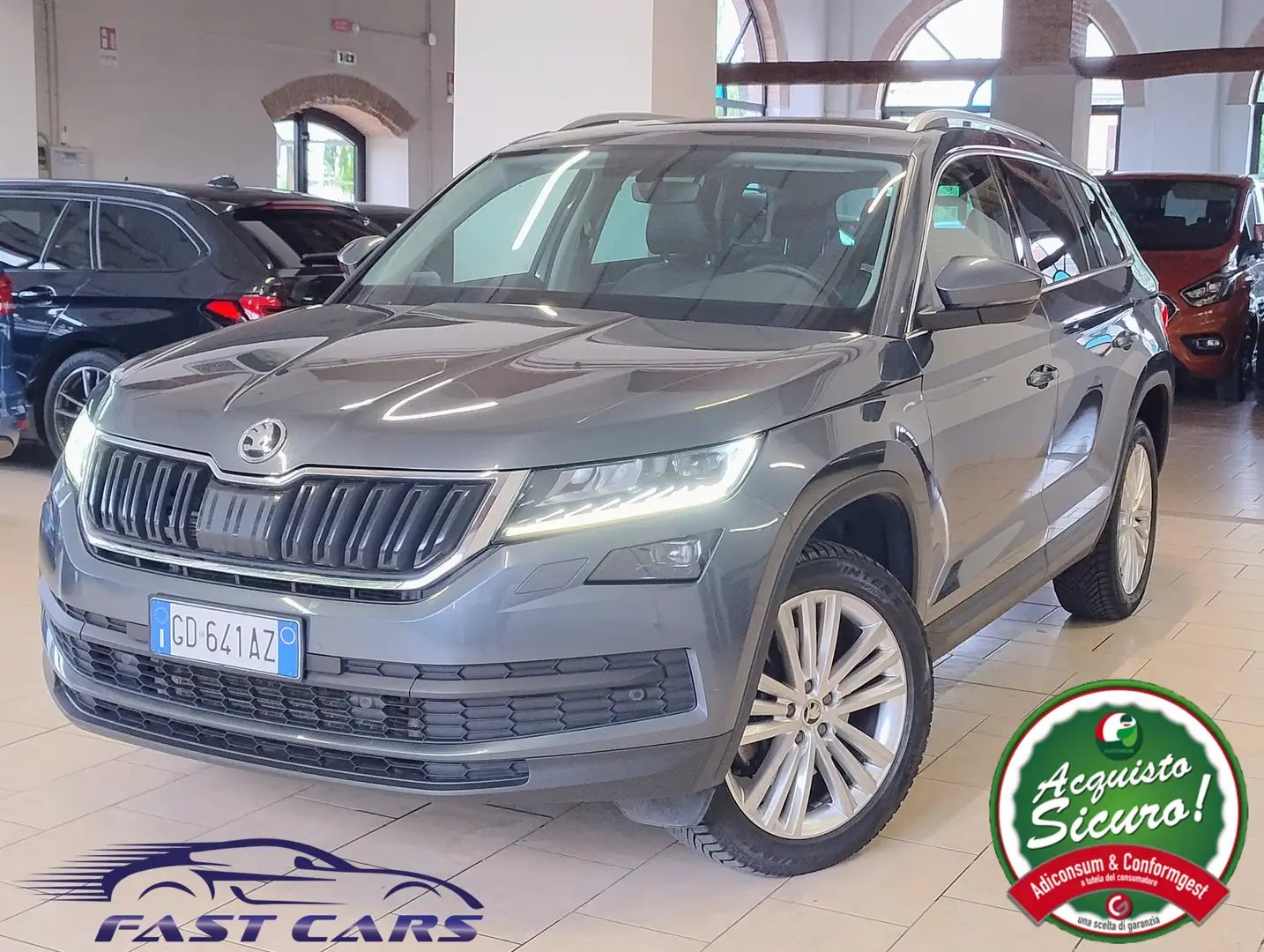 Skoda Kodiaq 2.0 tdi STYLE 4x4 200cv dsg PACK LUCI PELLE GANCIO Gris - 1