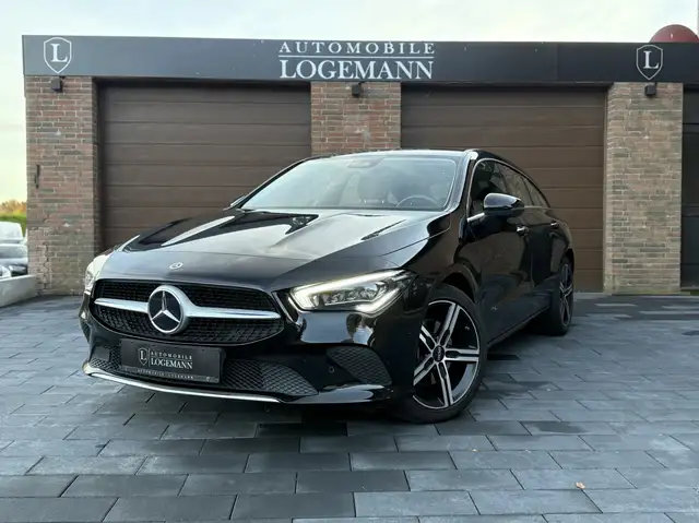 Mercedes-Benz CLA 200 CLA 200 d Shooting Brake I Multibeam I Massage I