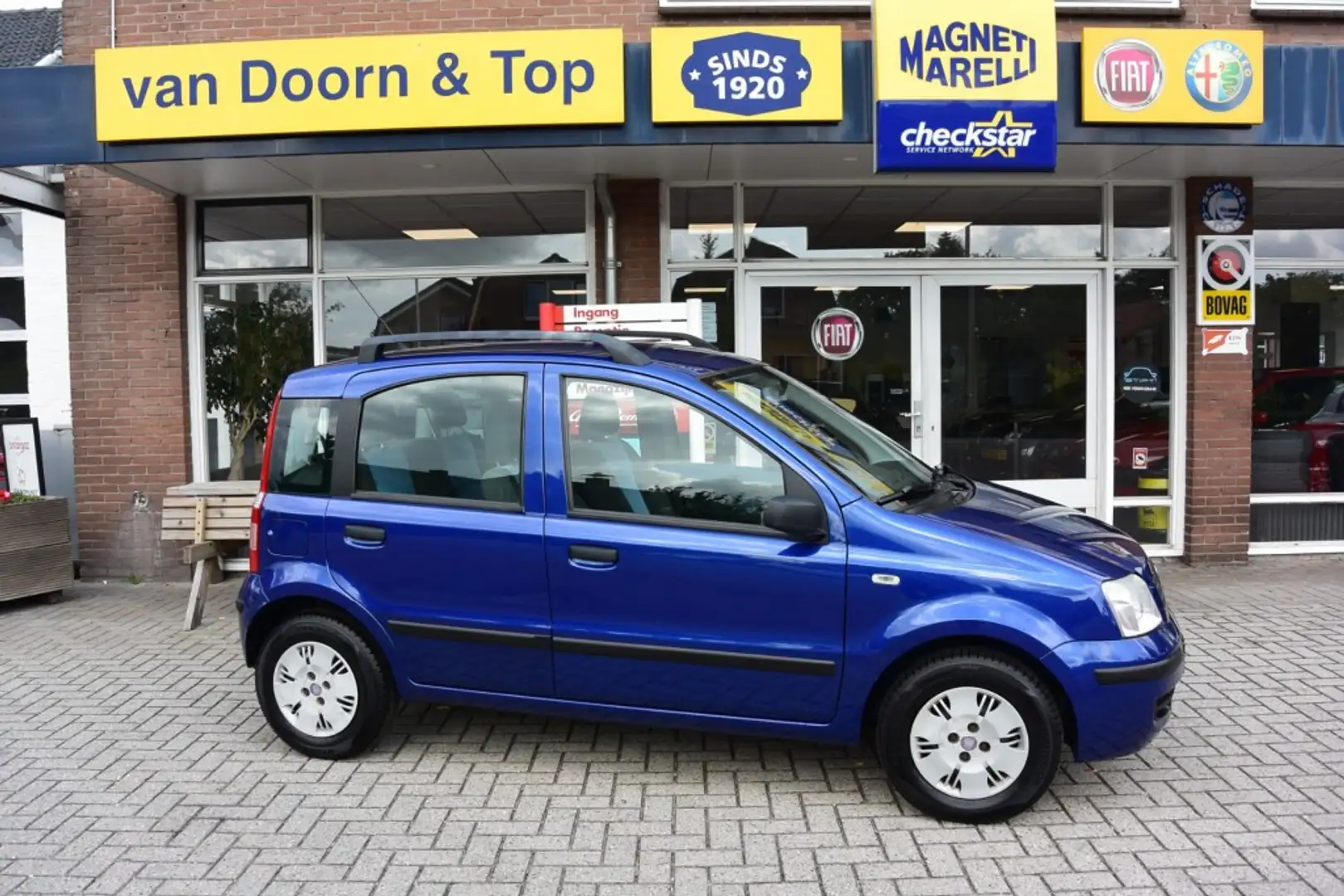 Fiat Panda 1.2 EDIZIONE COOL AUTOMAAT Blauw - 1