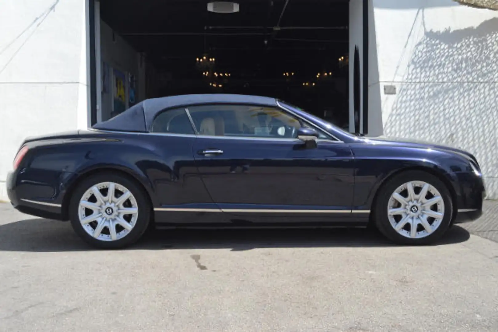 Bentley Continental GTC 12 cil. 6 l Azul - 2