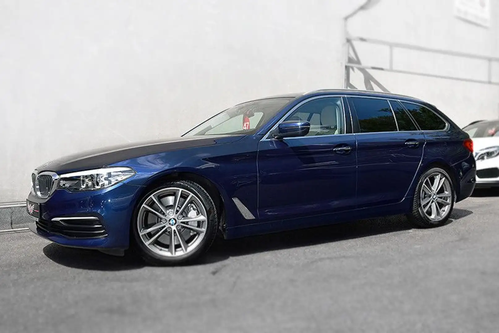 BMW 530 d XD TOURING *Aut.*Head-Up*Leder*AHK* - 2