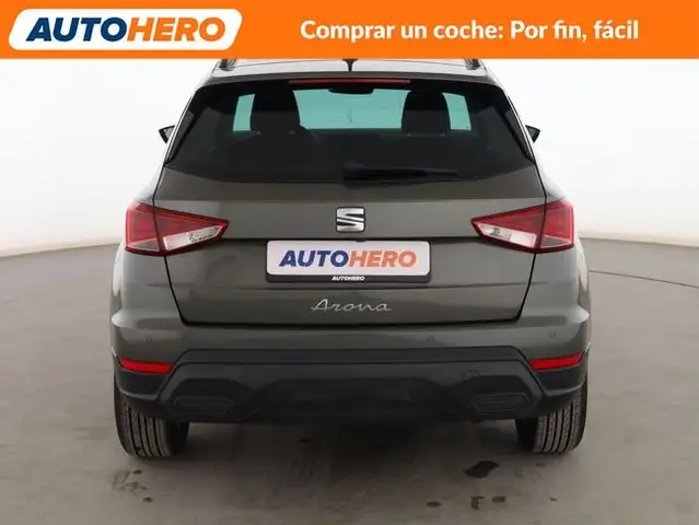 Seat Arona view 5