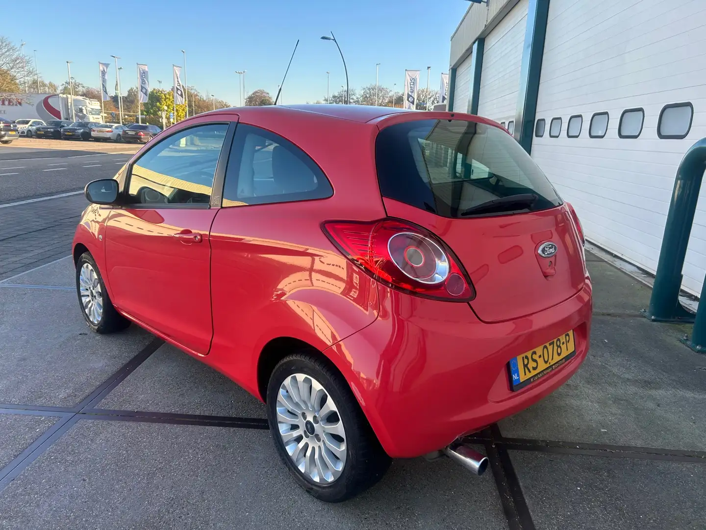 Ford Ka/Ka+ 1.2 Trend Rood - 2