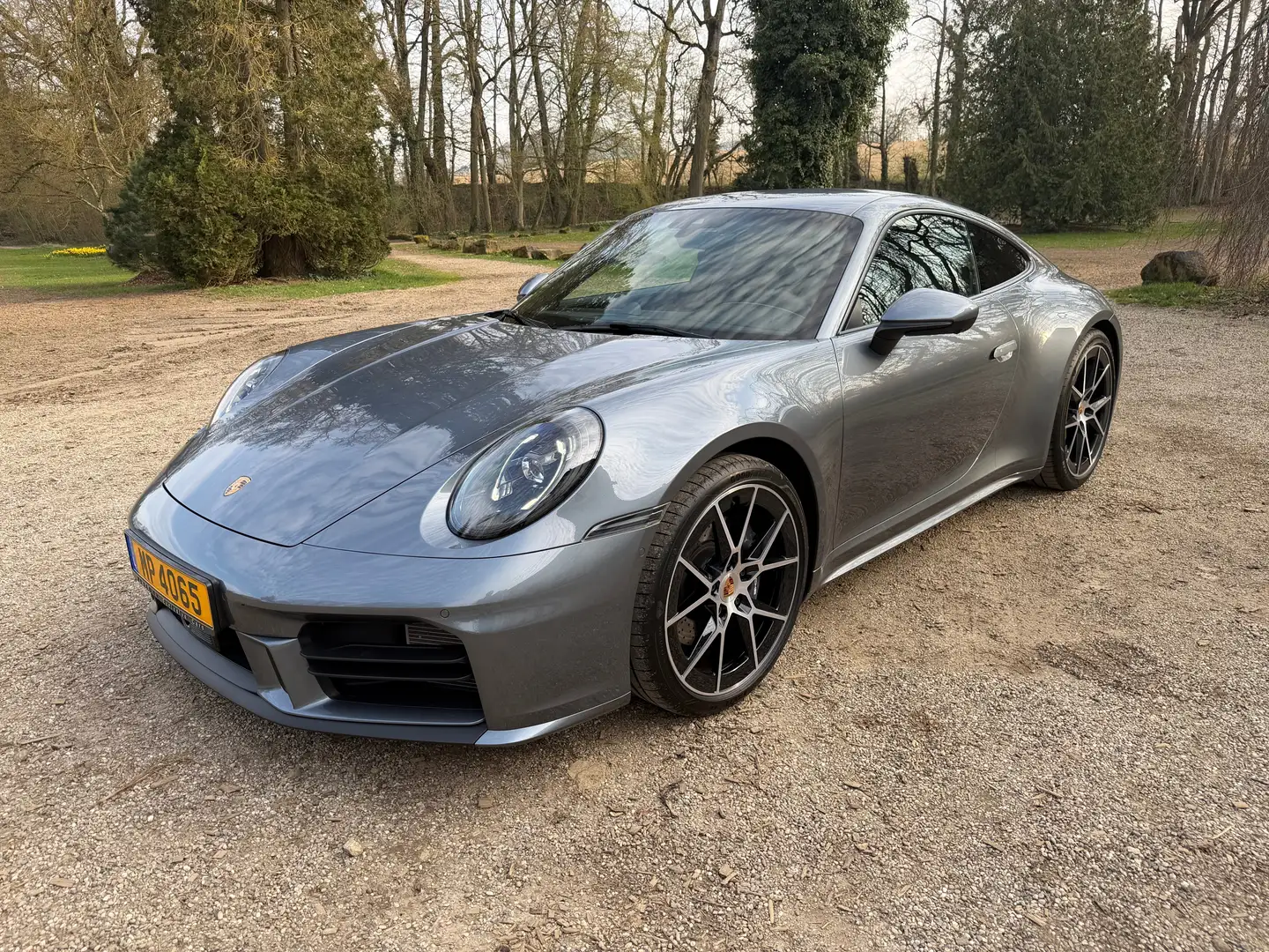 PORSCHE 911