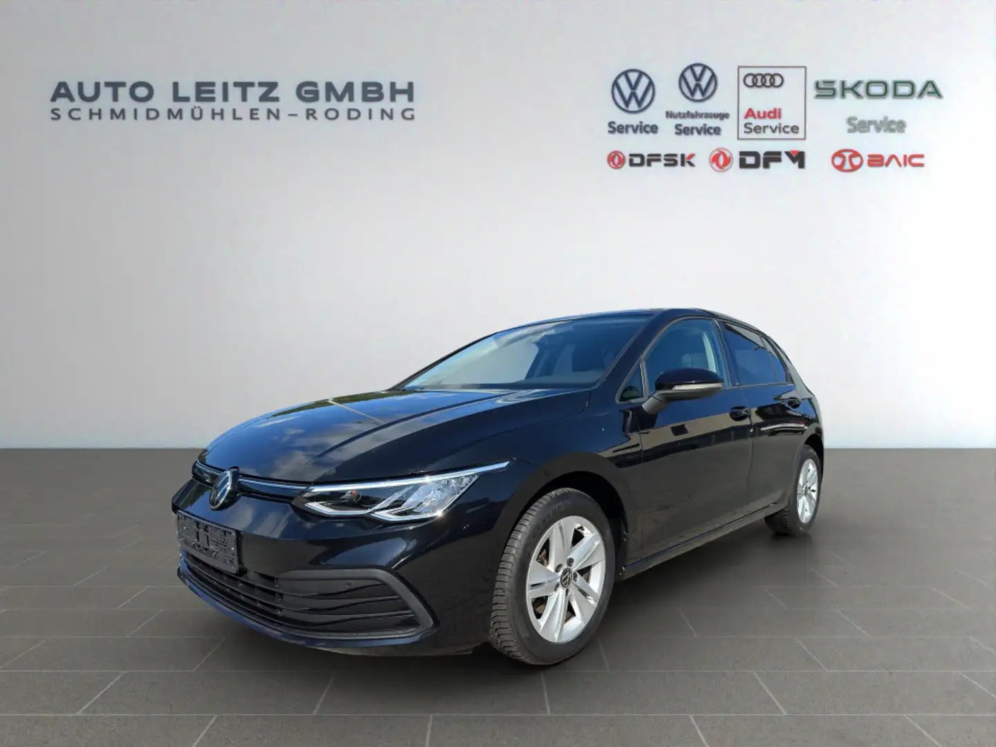 Volkswagen Golf 1.5 TSI Life ACC Navi DAB SHZ PDC LM16 Noir - 1