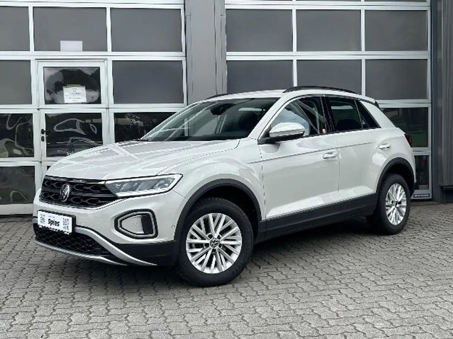Volkswagen T-Roc Life Automatik LED AHK Navi PDC Shz Grijs - 1