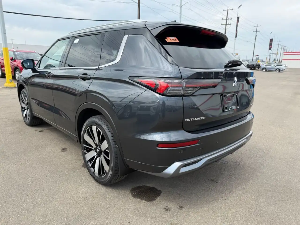 Mitsubishi Outlander снимка Mitsubishi Outlander