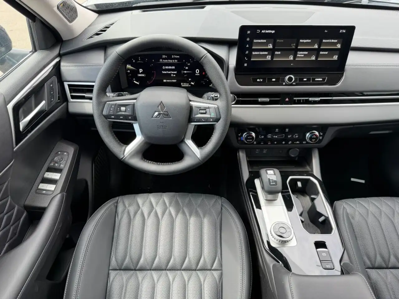 Mitsubishi Outlander снимка Mitsubishi Outlander