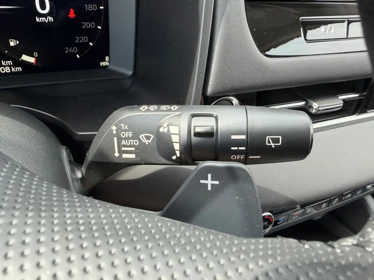 Mitsubishi Outlander снимка Mitsubishi Outlander