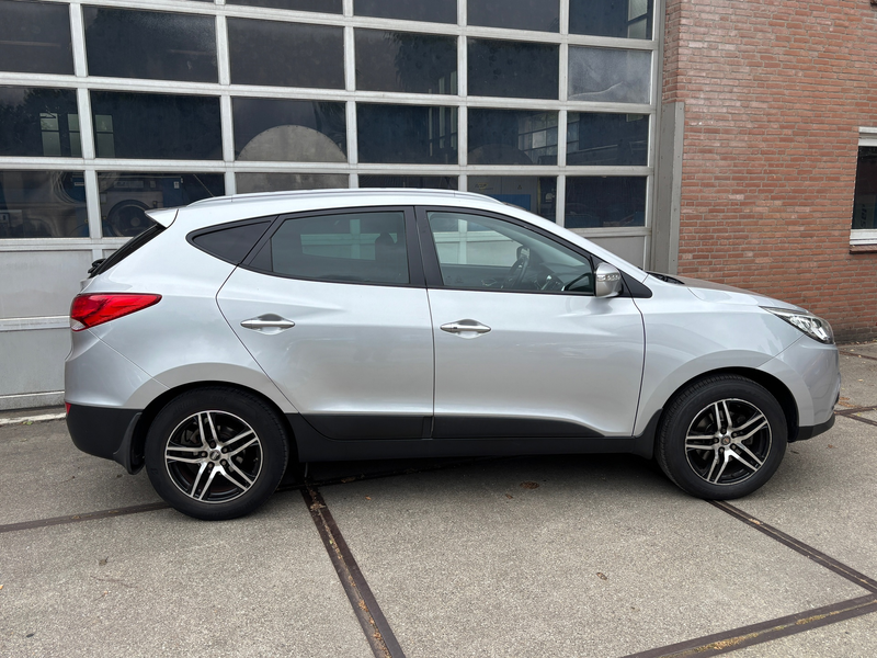 Hyundai iX35 1.6i GDI Style PANO,CRUISE,CLIMAT,NAV,HALF LEER — photo 6