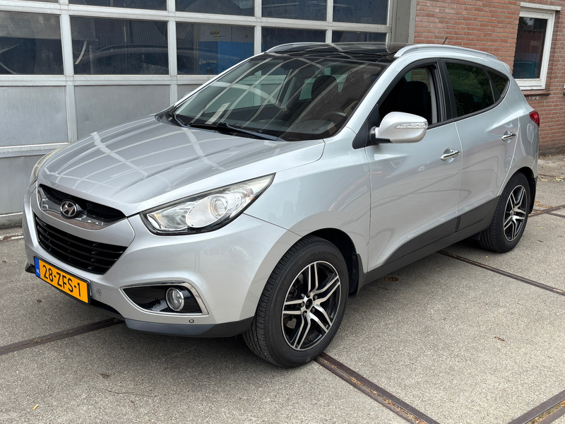 Hyundai iX35 1.6i GDI Style PANO,CRUISE,CLIMAT,NAV,HALF LEER