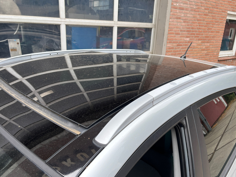 Hyundai iX35 1.6i GDI Style PANO,CRUISE,CLIMAT,NAV,HALF LEER — photo 4