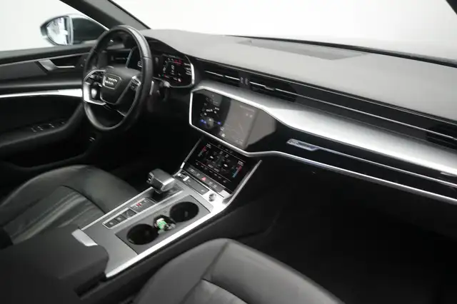 Audi A6 view 15