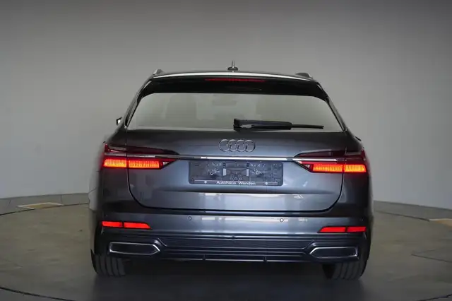 Audi A6 view 6