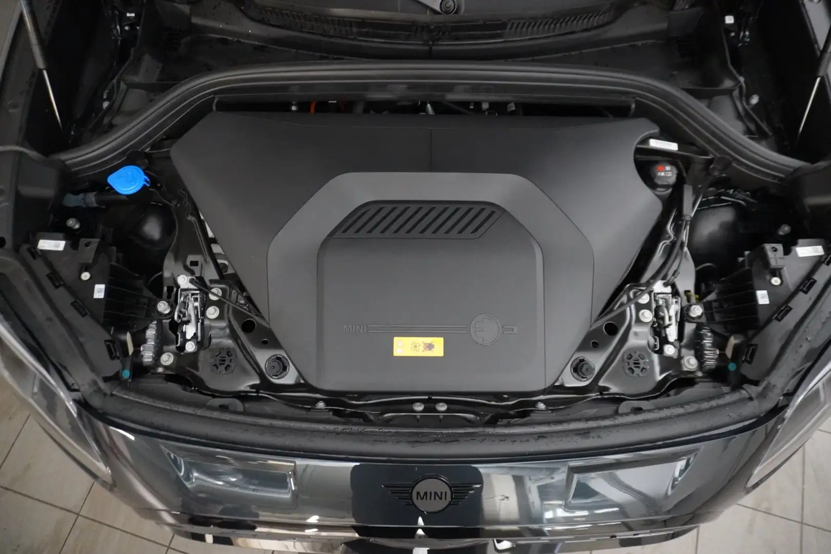 MINI Countryman E Grau - 2