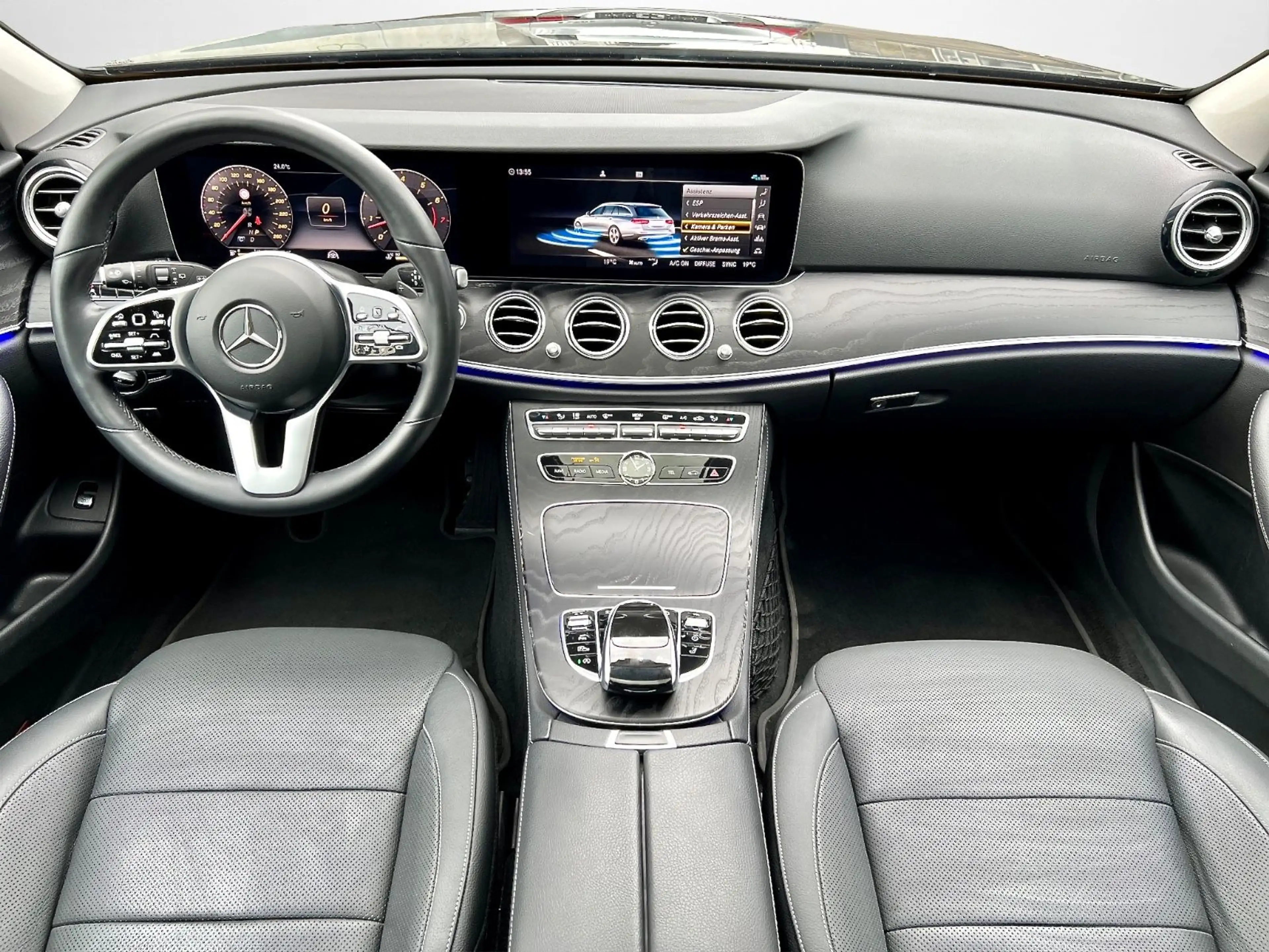 Mercedes-Benz E 450 T 4M*AMG*BURMESTER*360°*MEMORY*VOLLLEDER* — photo 14