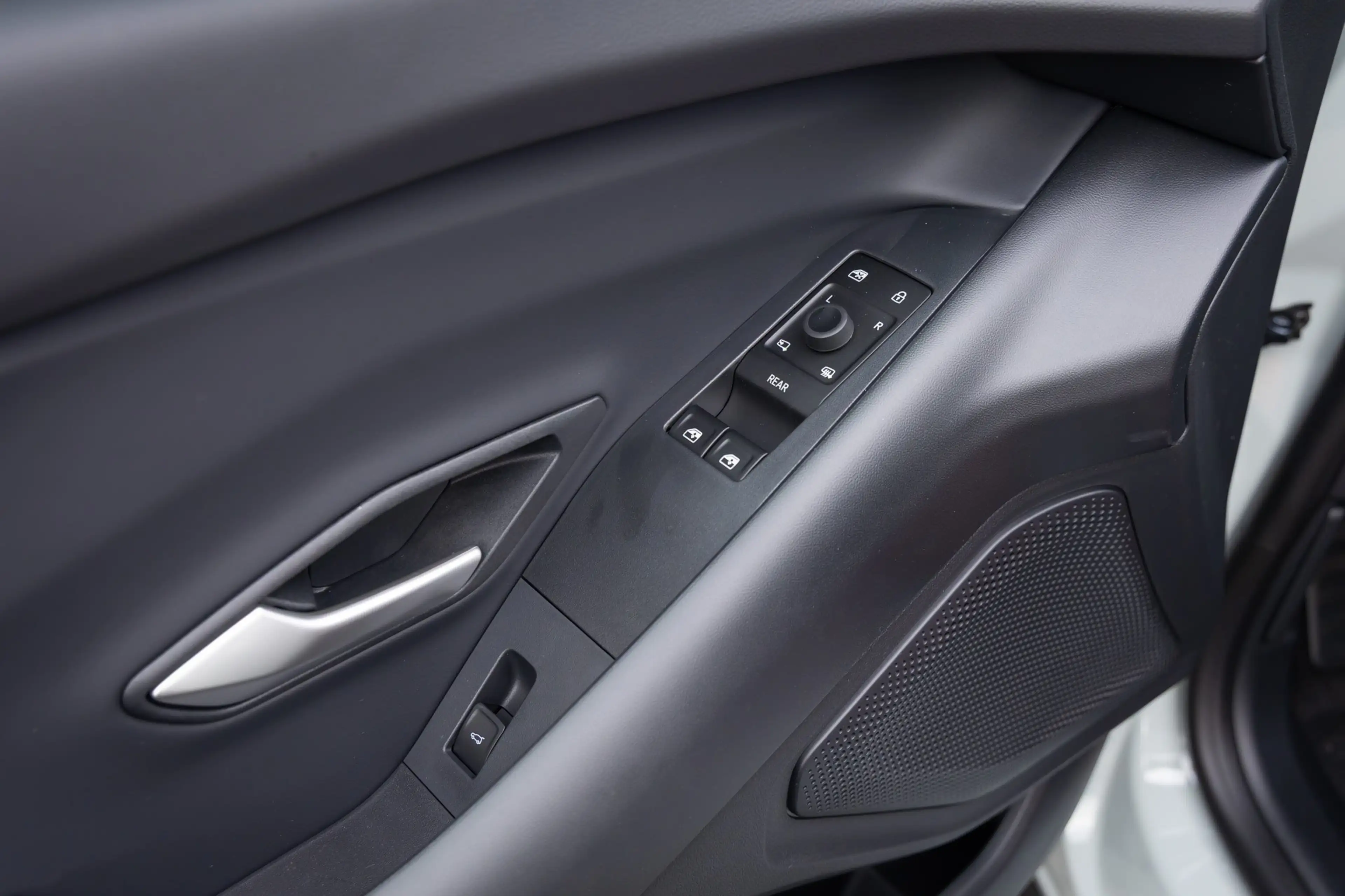 Ford Explorer Collection Extended Range RWD 79 kWh | Trekhaak | — photo 34
