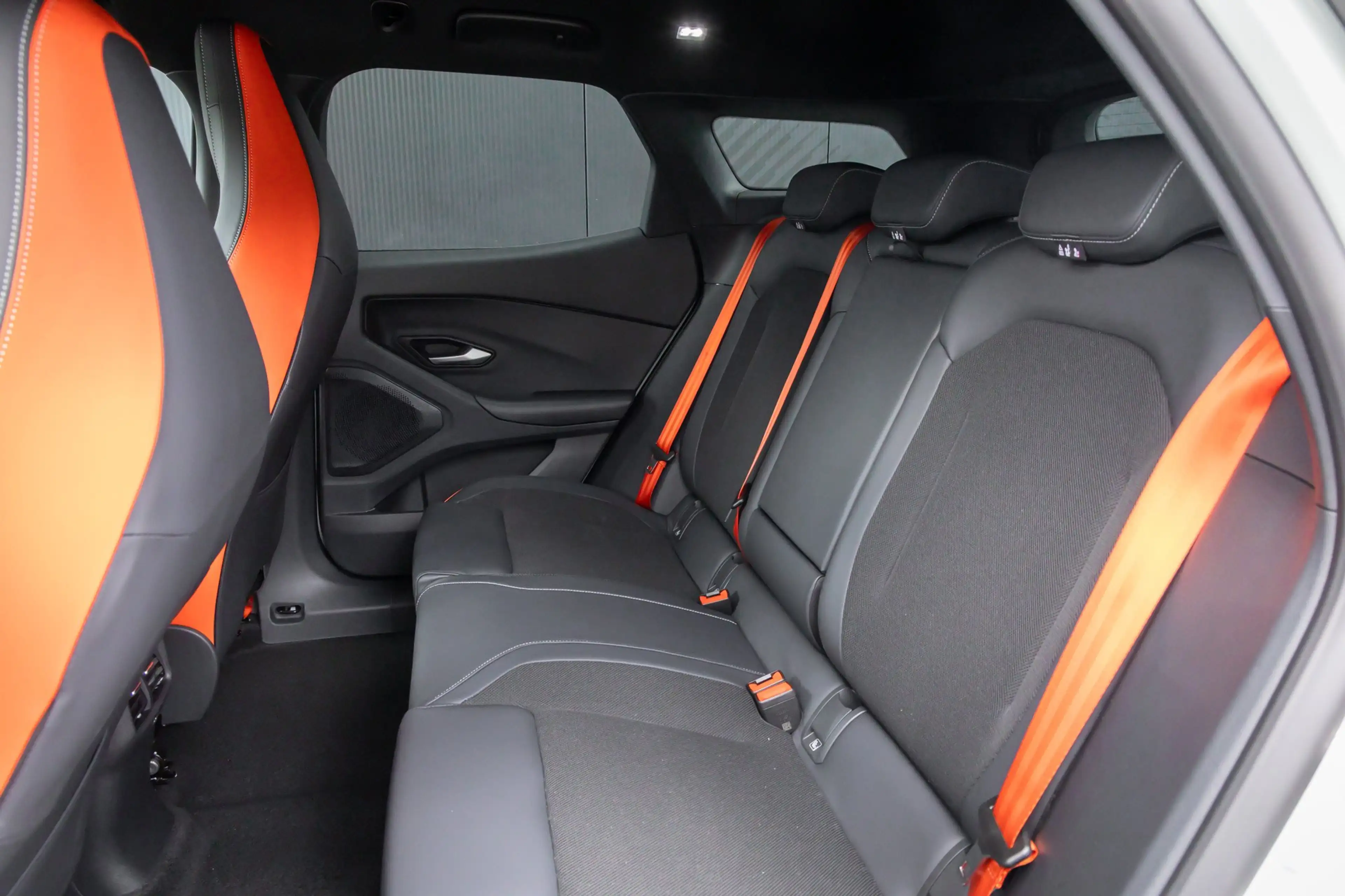 Ford Explorer Collection Extended Range RWD 79 kWh | Trekhaak | — photo 10
