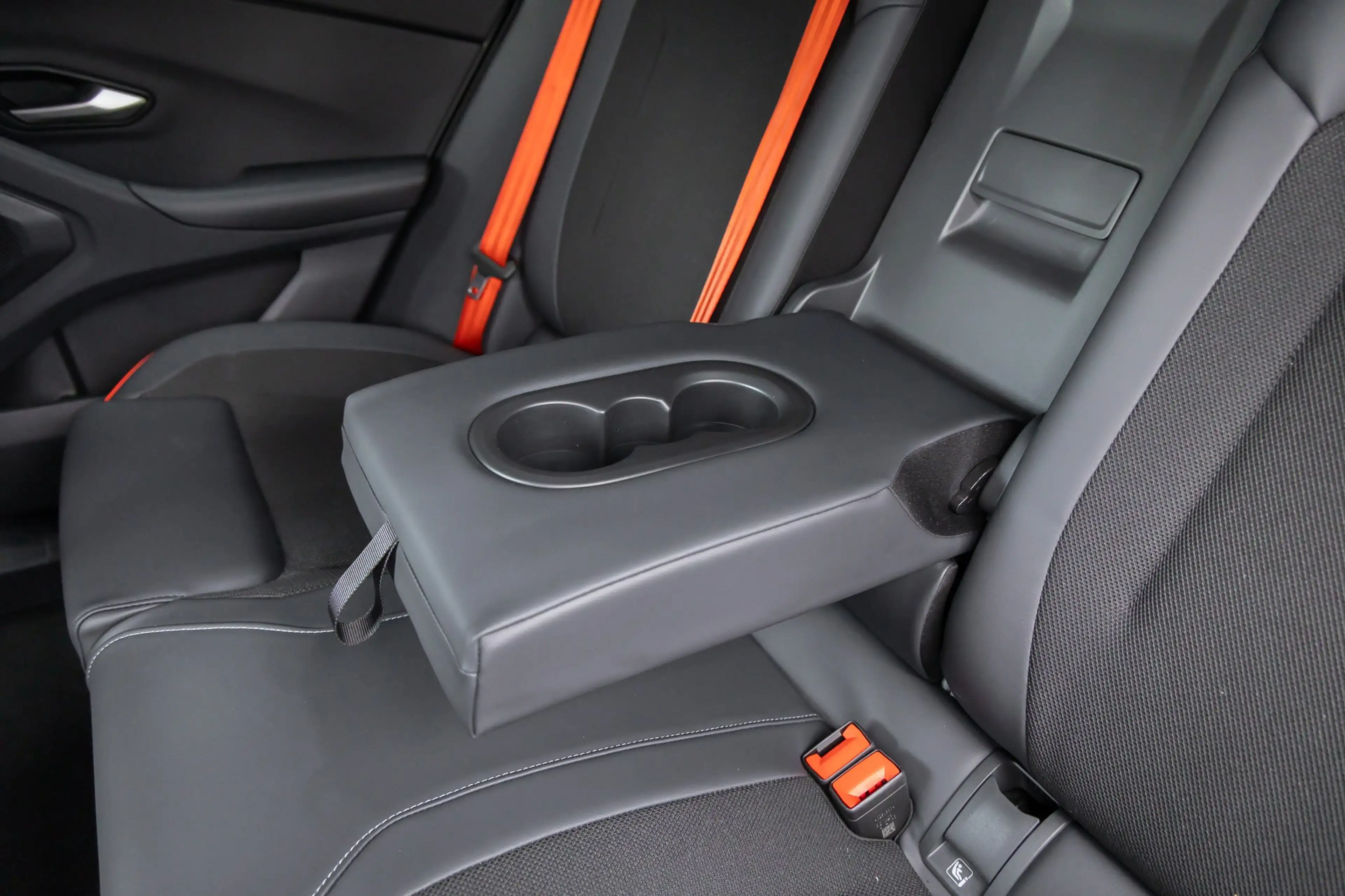 Ford Explorer Collection Extended Range RWD 79 kWh | Trekhaak | — photo 12