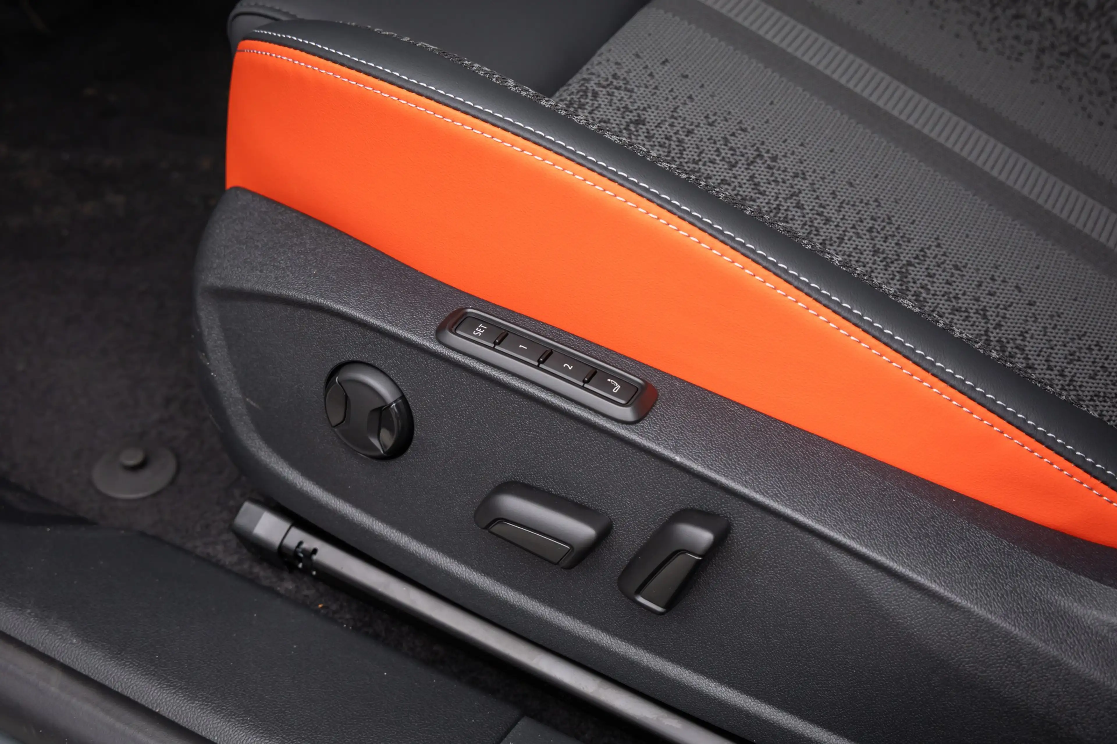 Ford Explorer Collection Extended Range RWD 79 kWh | Trekhaak | — photo 8