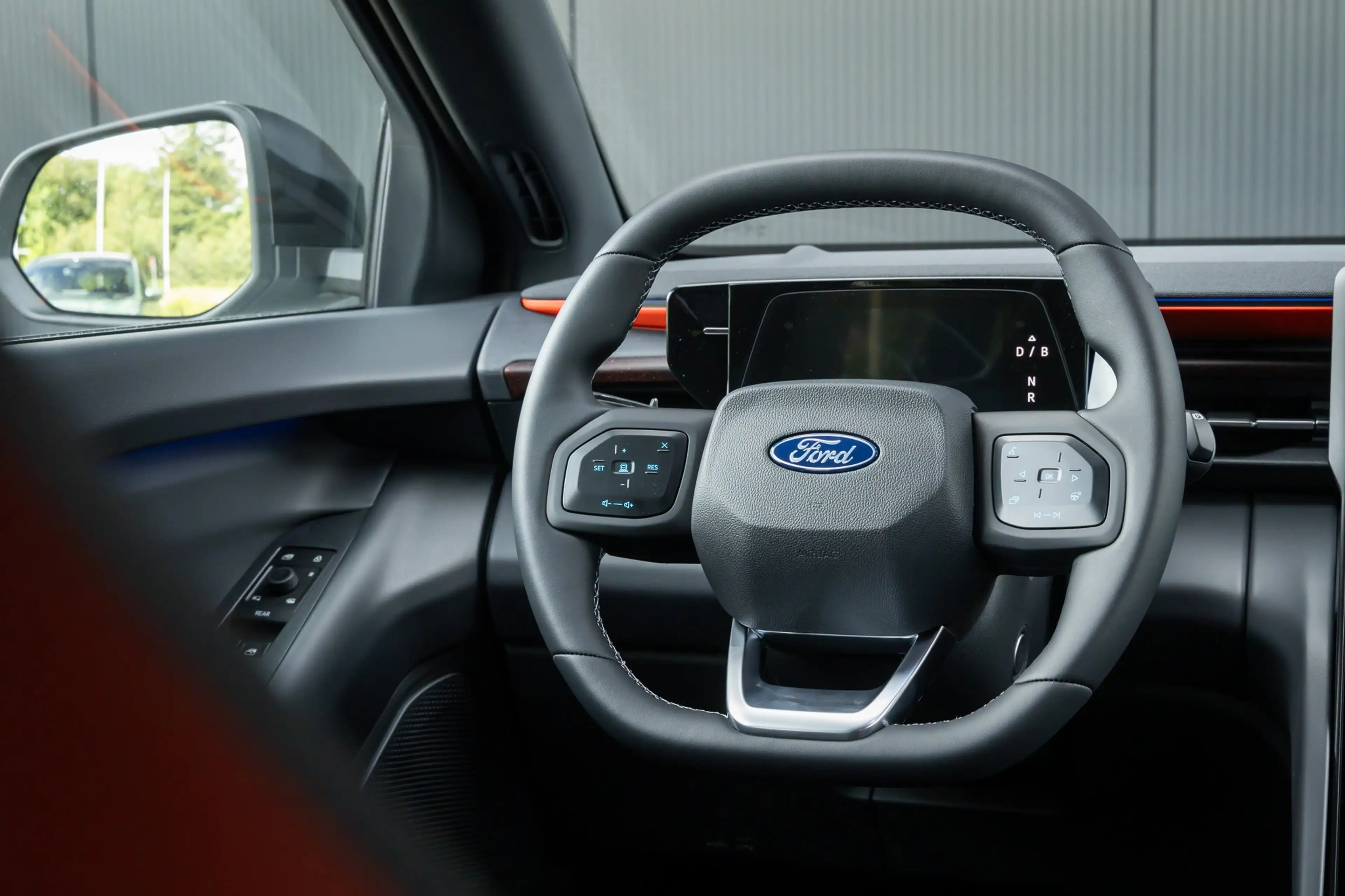 Ford Explorer Collection Extended Range RWD 79 kWh | Trekhaak | — photo 39