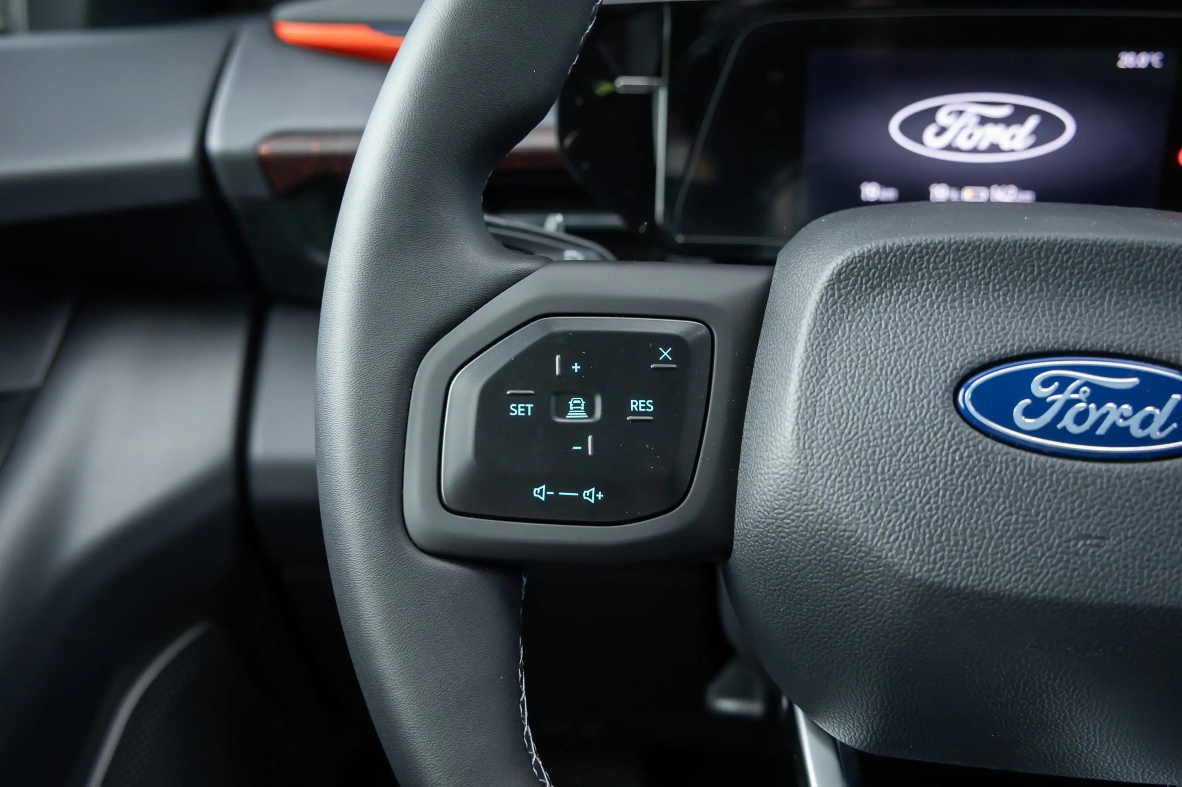 Ford Explorer Collection Extended Range RWD 79 kWh | Trekhaak | — photo 29