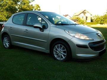 207  1.4 16V