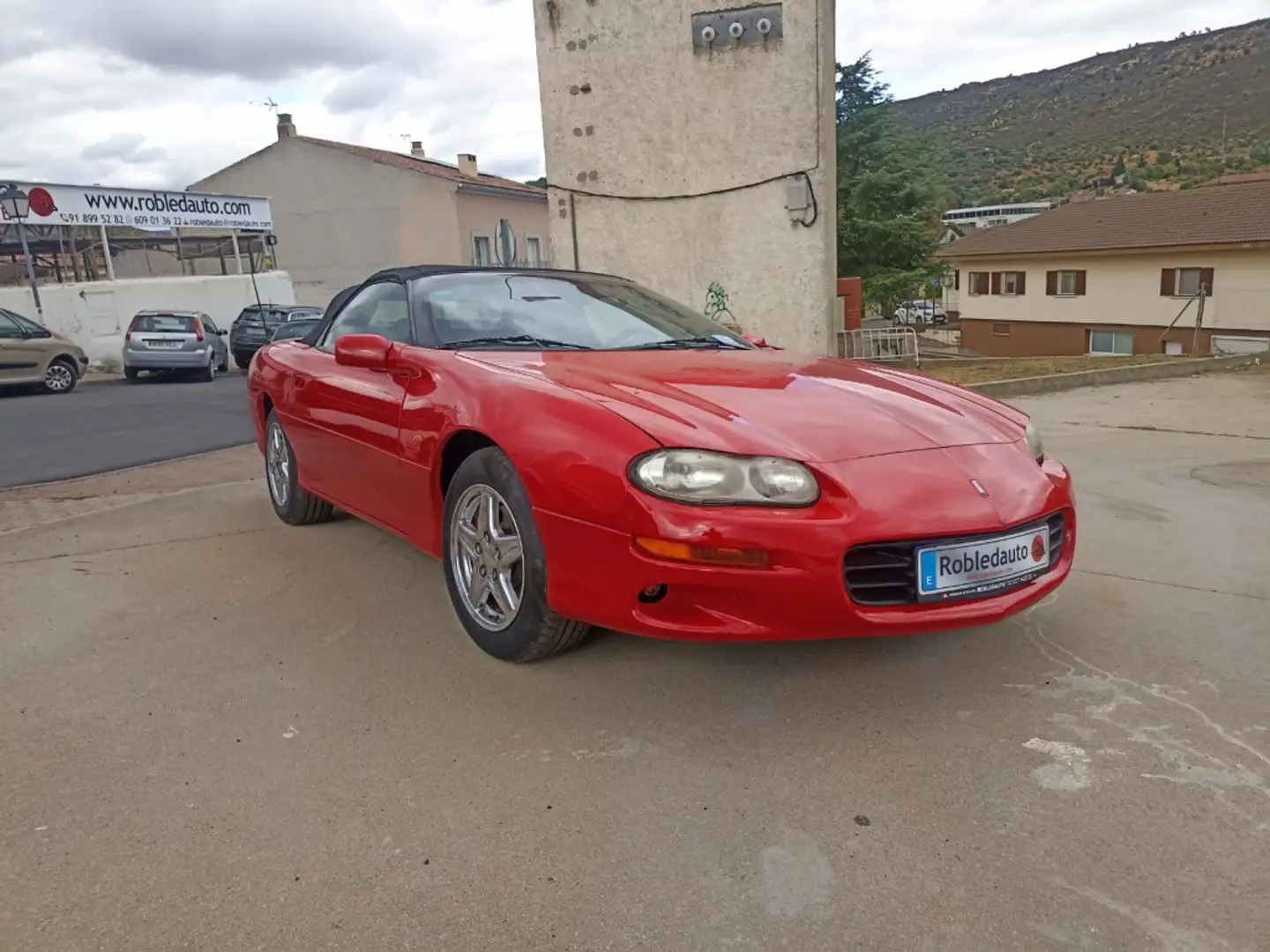 Chevrolet Camaro 3.8 Cabrio Aut. Rojo - 2