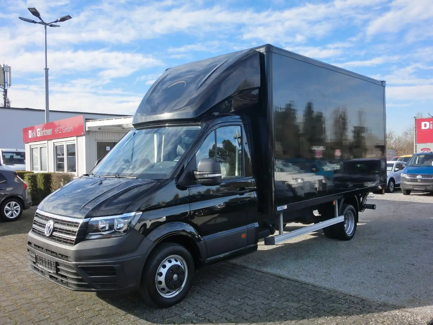 Volkswagen Crafter Koffer 55 Ladebordwand Navi 1.Hand Schwarz - 1