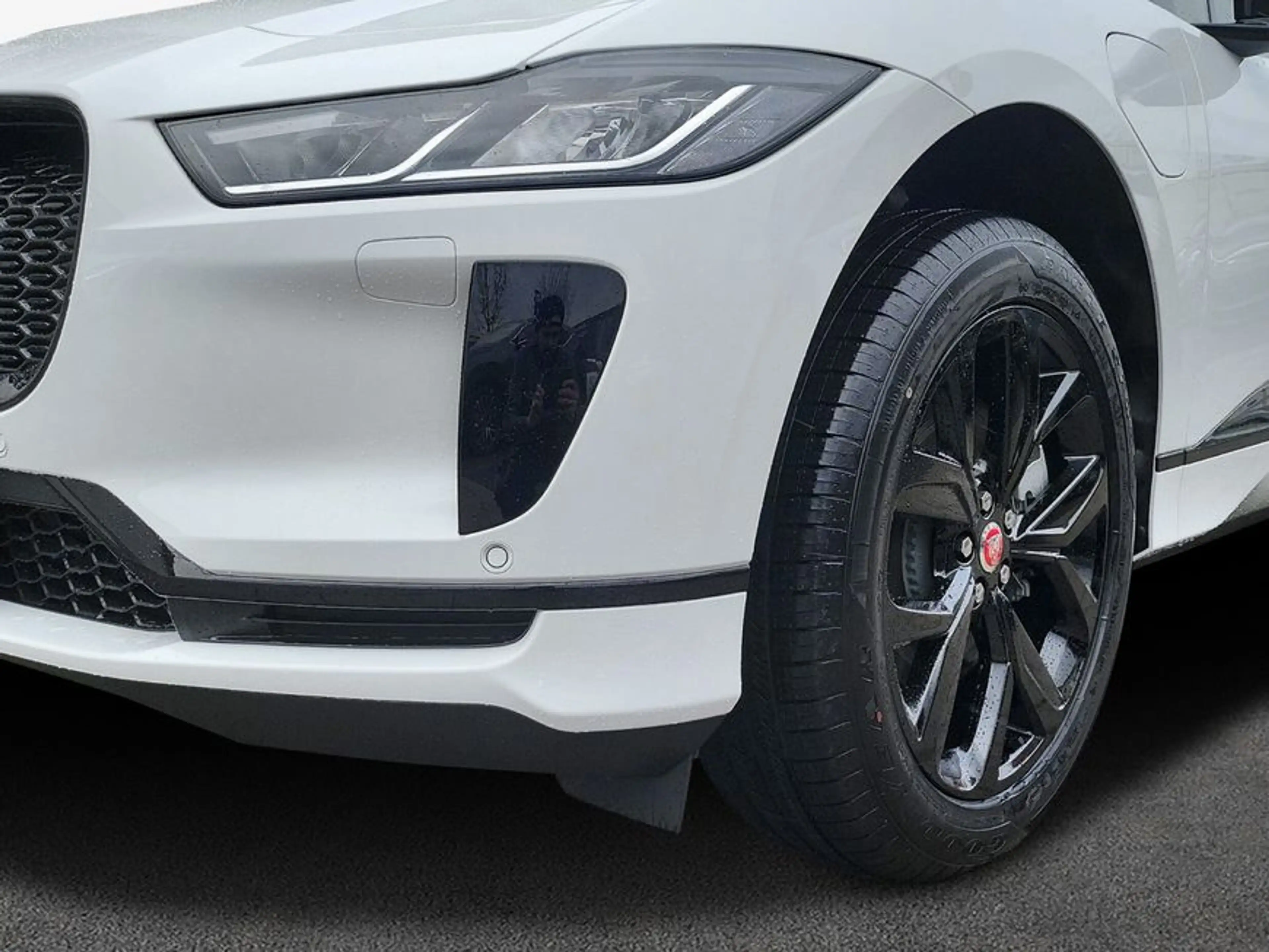 Jaguar I-Pace EV400 AWD S — photo 12