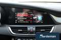 Alfa Romeo Giulia 2.9 V6 Quadrifoglio Zwart - thumbnail 19
