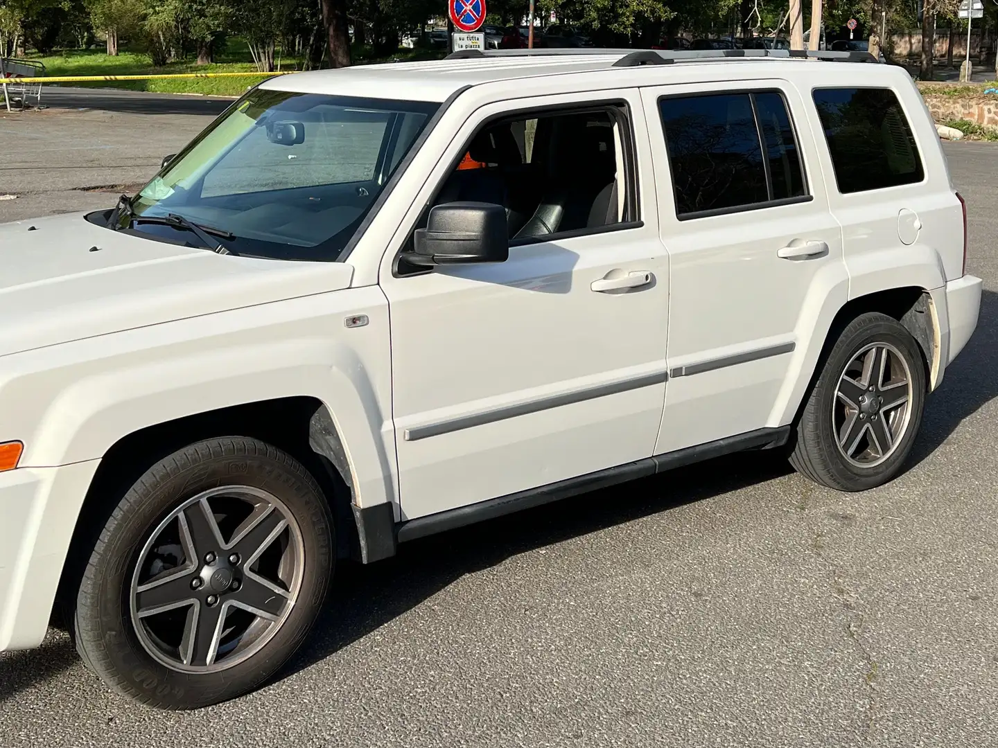 Jeep Patriot Patriot 2.0 td Limited 4wd dpf Bílá - 2