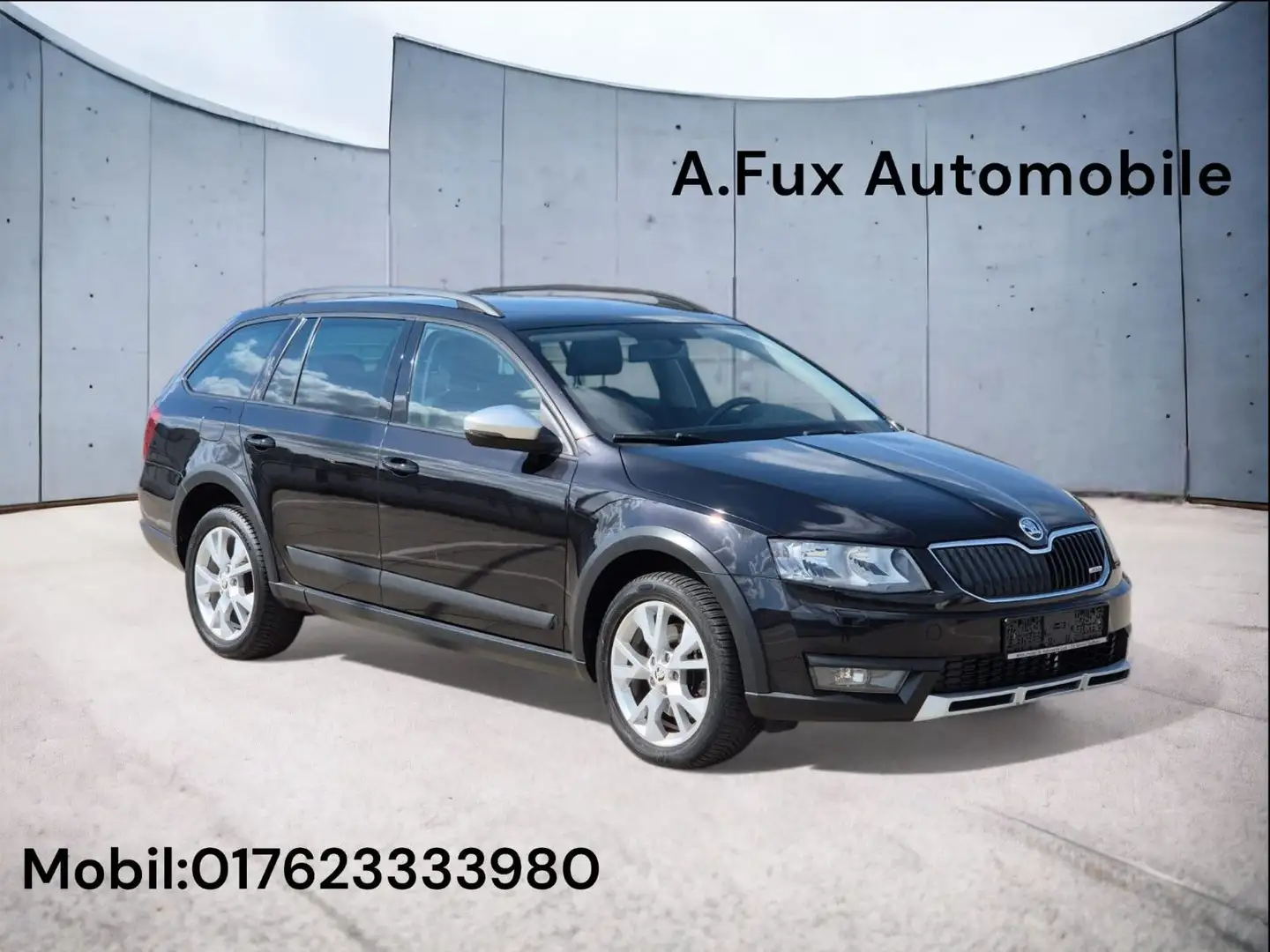 Skoda Octavia Scout 4x4  EU6 Zahnr. TÜV Neu Schwarz - 1