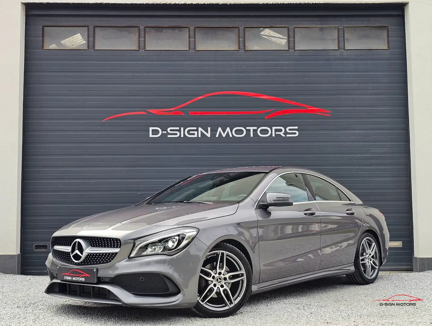 Mercedes-Benz CLA 200 AUT. (156ch) AMG PACK 2019 55.876km FACELIFT !! Gris - 1
