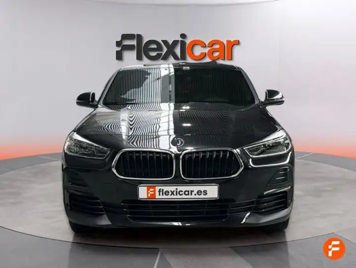 BMW X2 2021, foto 2