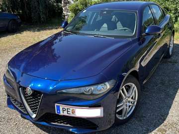 Giulia 2,2 150 AT RWD