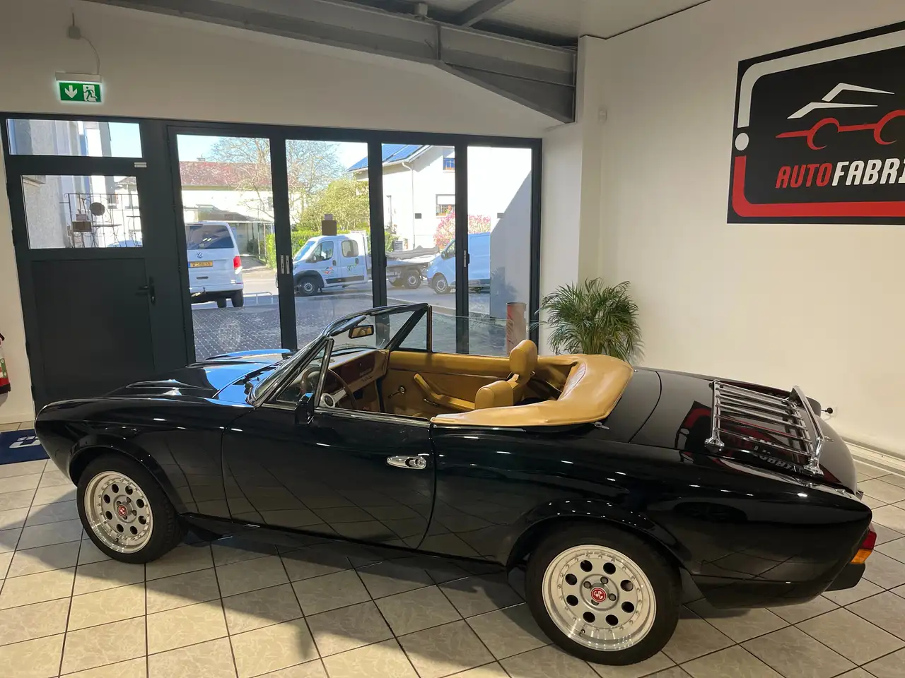Fiat 124 Spider Pininfarina, foto 3