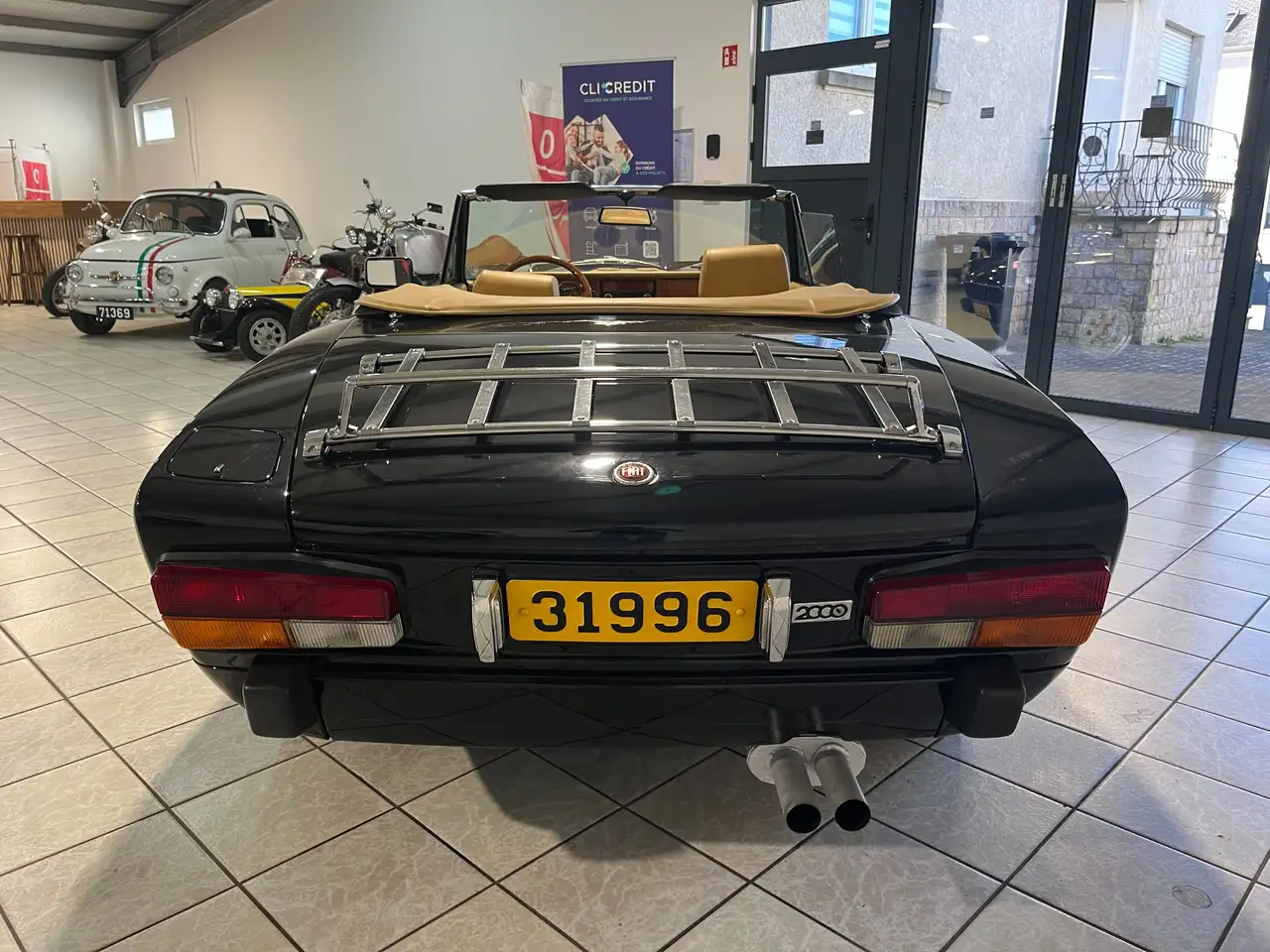 Fiat 124 Spider Pininfarina, foto 4