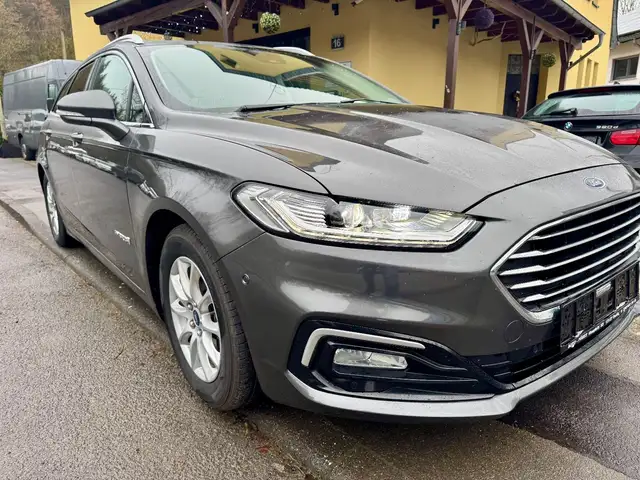 Ford Mondeo Turnier Hybrid Business Edition