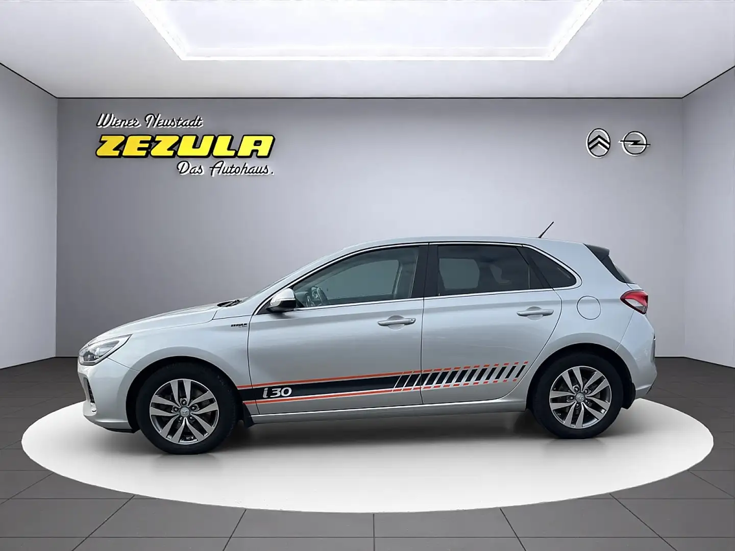 Hyundai i30 1,4 T-GDi Style Start/Stopp Silber - 2