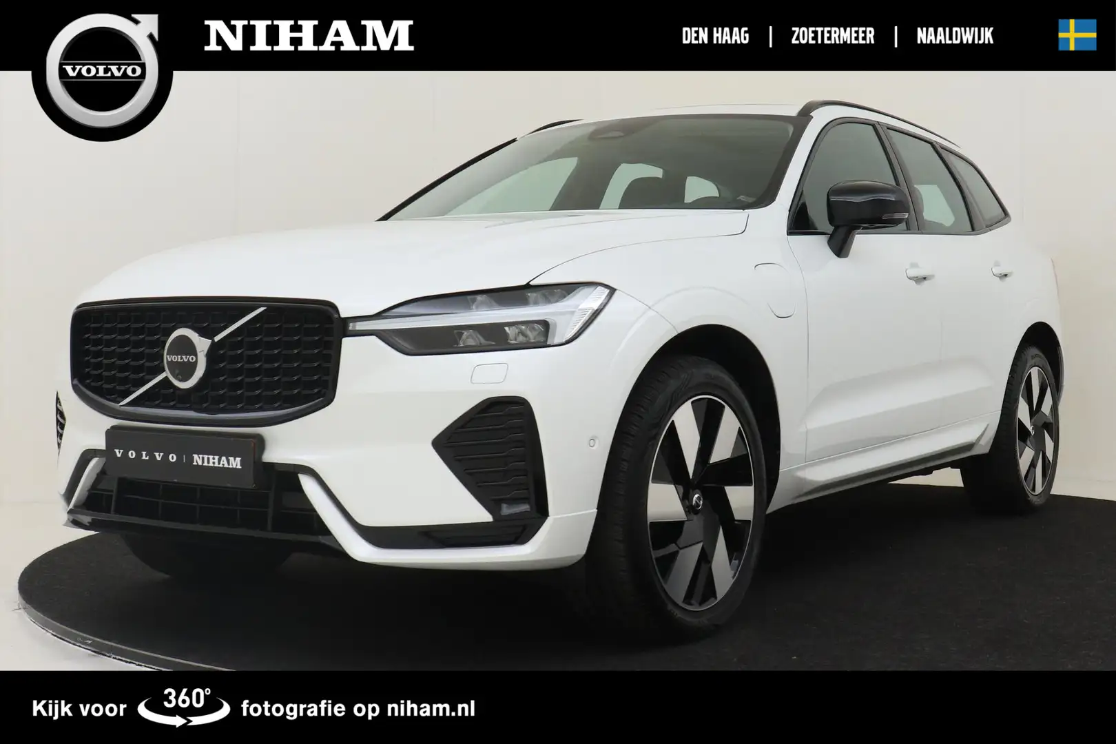 Volvo XC60 T6 PLUG-IN HYBRID AWD ULTIMATE DARK -PANO.DAK|HARM Weiß - 1