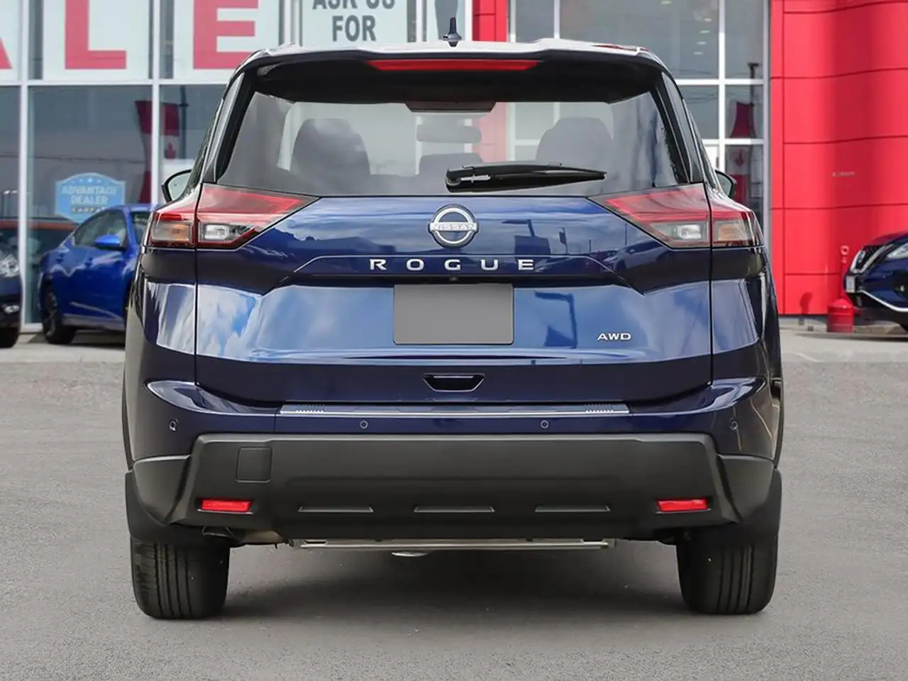 Nissan Rogue снимка Nissan Rogue