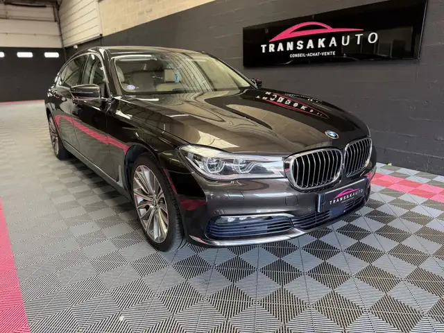 BMW 740 Serie 740 Li 3.0 326 cv - Bowers Wilkins s bien equipee