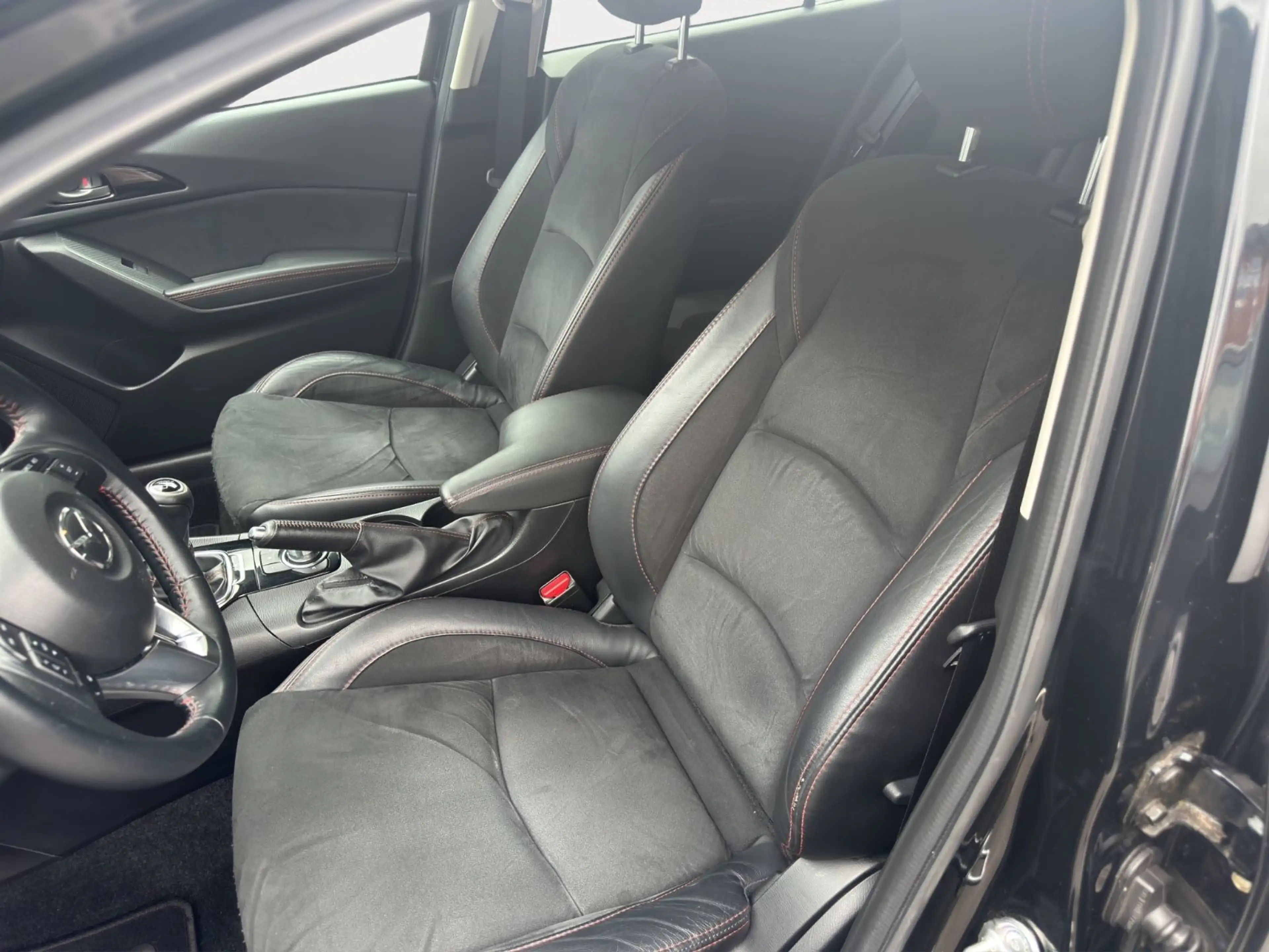 Mazda 3 Nakama 2.0*LEDER*BI-XENON*MAZDA-SCHECKEFT*ALU* — photo 10