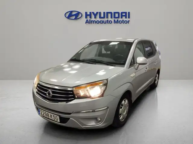 SsangYong Rodius D22T Line