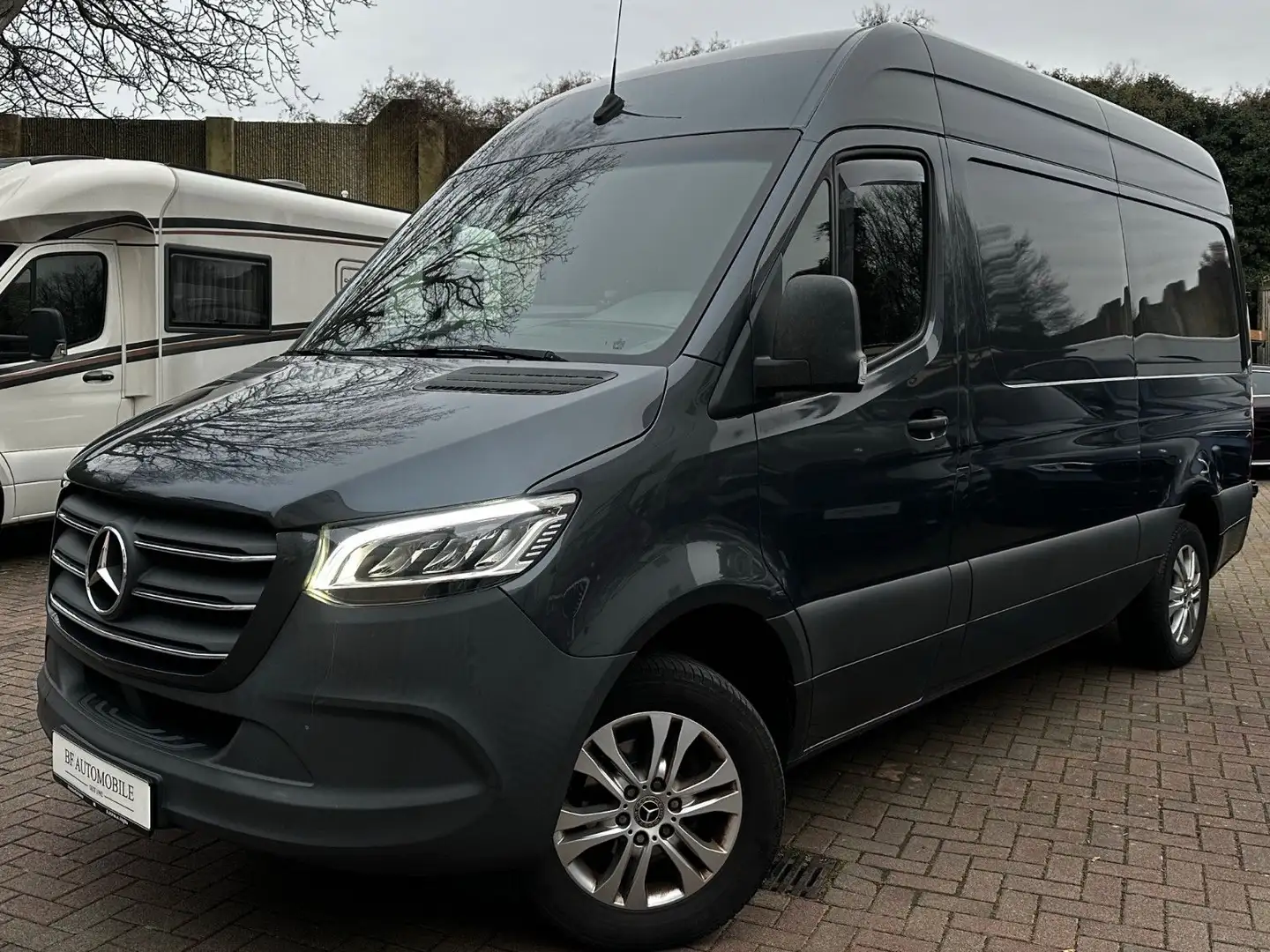 Mercedes-Benz Sprinter Kasten 316 CDI L2H2 CargoLift*Hebebühne Grau - 1