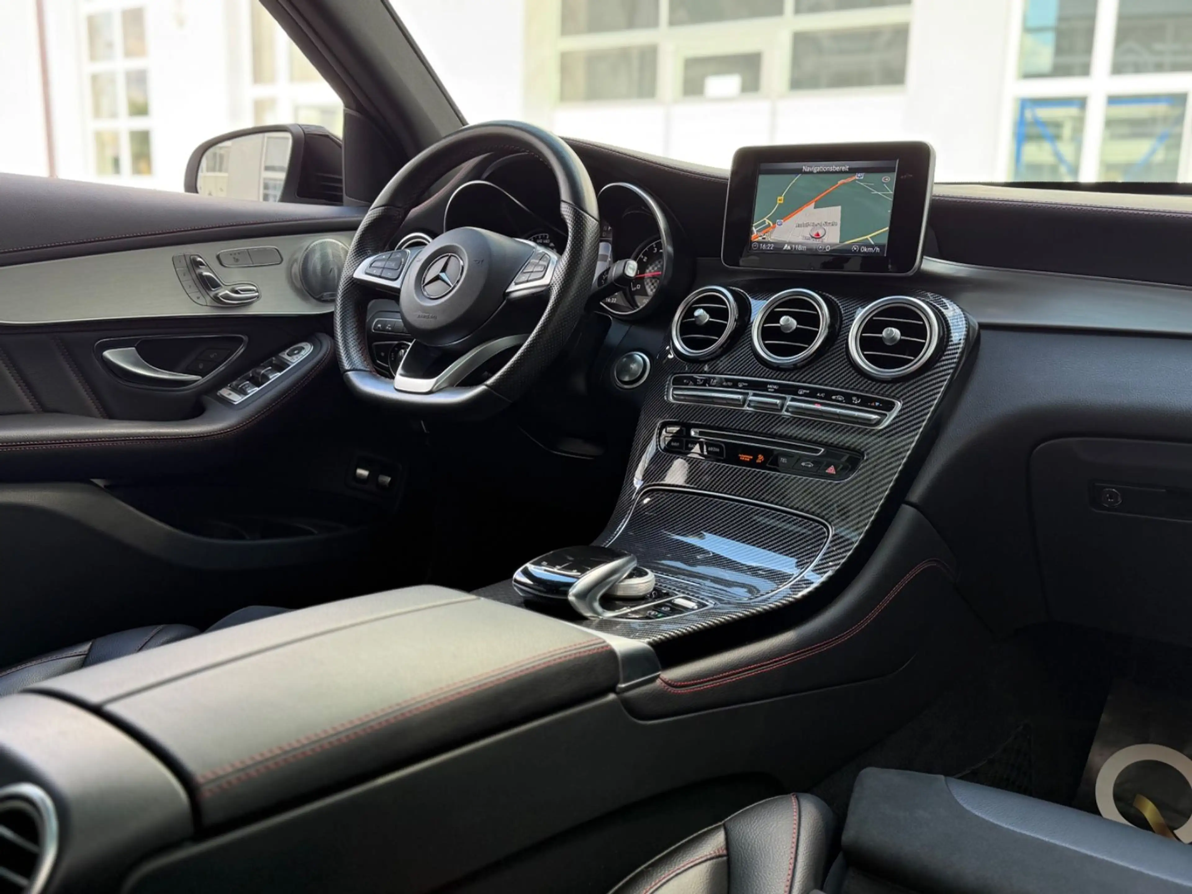 Mercedes-Benz GLC 43 AMG 9G 4Matic NIGHT*PANO*MEMORY*SOUND*AHK — photo 9