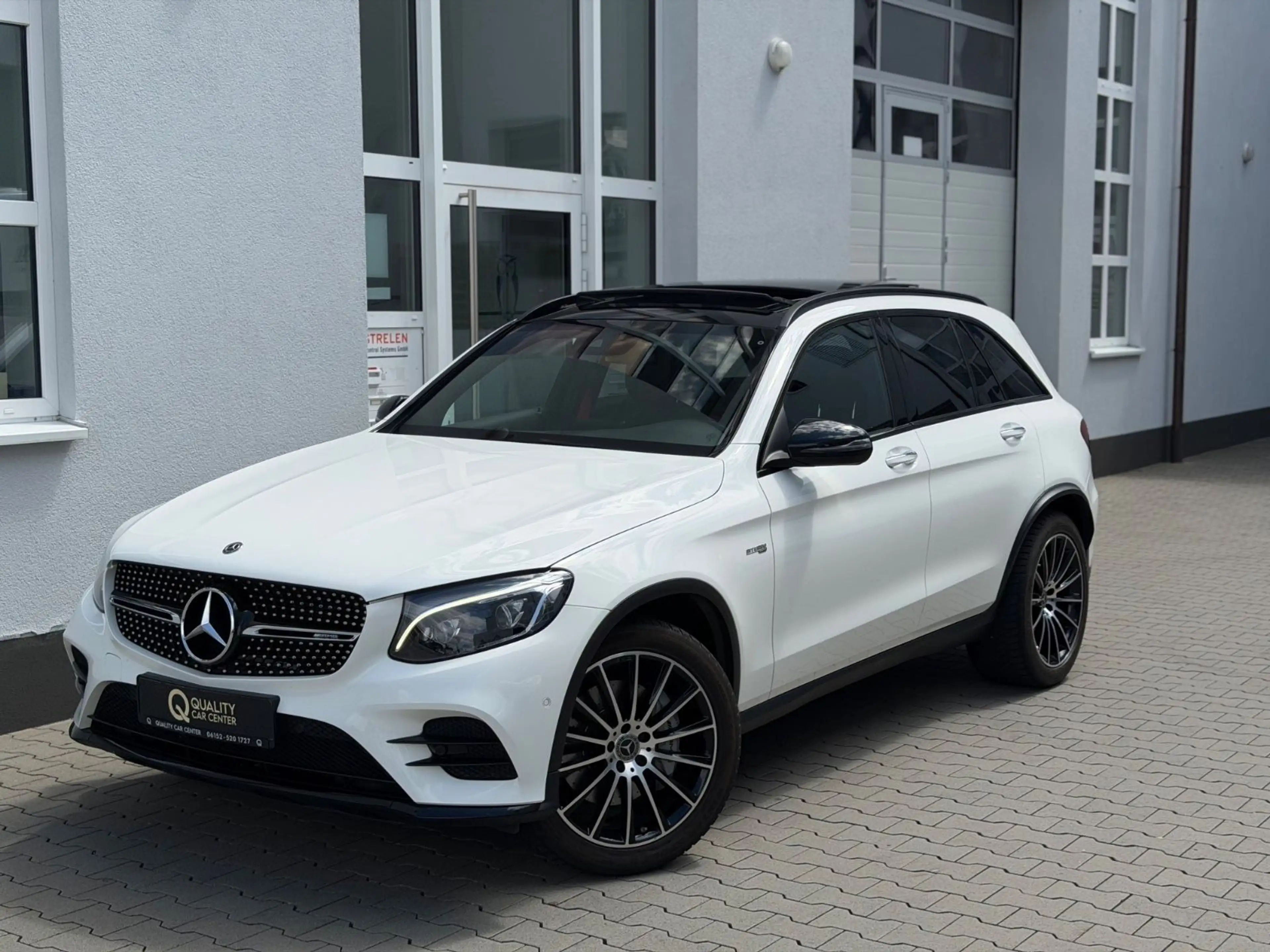 Mercedes-Benz GLC 43 AMG 9G 4Matic NIGHT*PANO*MEMORY*SOUND*AHK — photo 2